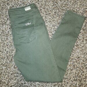 Seven7 High-Rise Skinny Jeans – Olive Green | Size 10